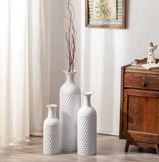What Is a Vase? - Onyx Decor