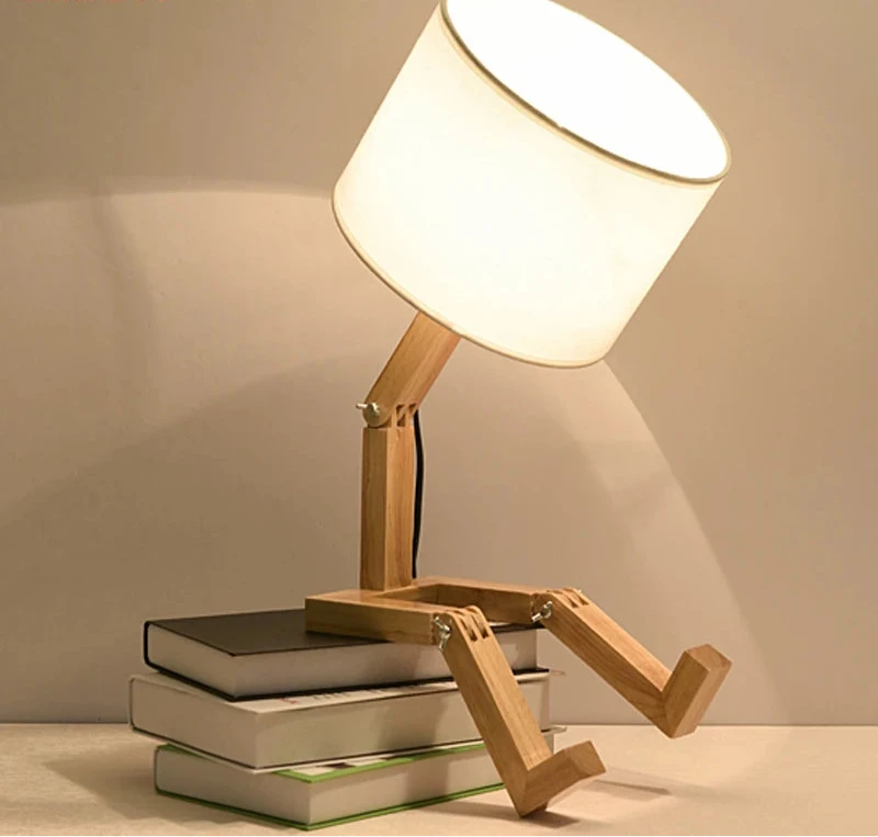 Finn Nordic Wooden Robot Table Lamp - Onyx Decor