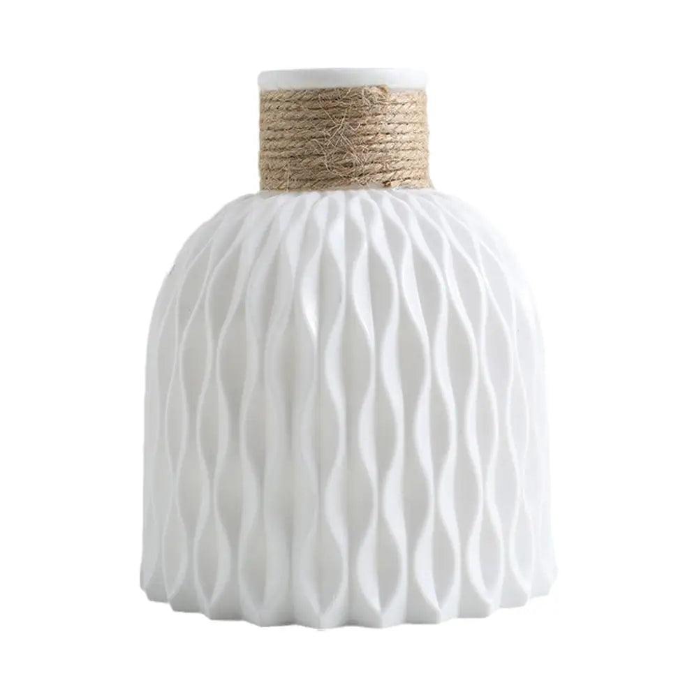 Pineapple Weave Table Vase - Onyx Decor