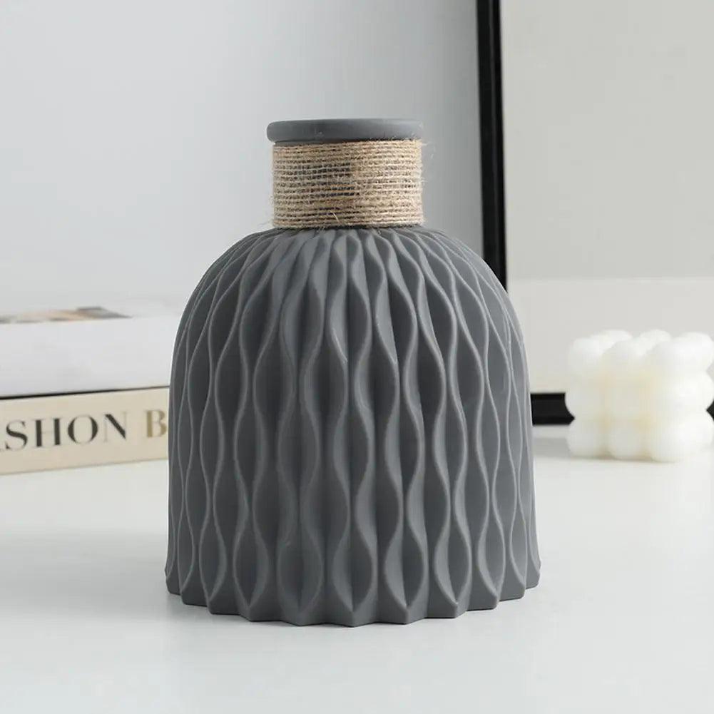 Pineapple Weave Table Vase - Onyx Decor