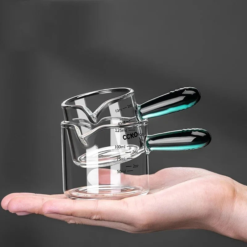 Xander Glass Measuring Cup