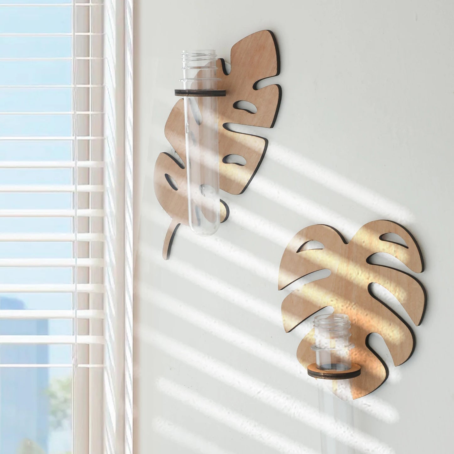 Chloe Leaf Wall Planter - Onyx Decor