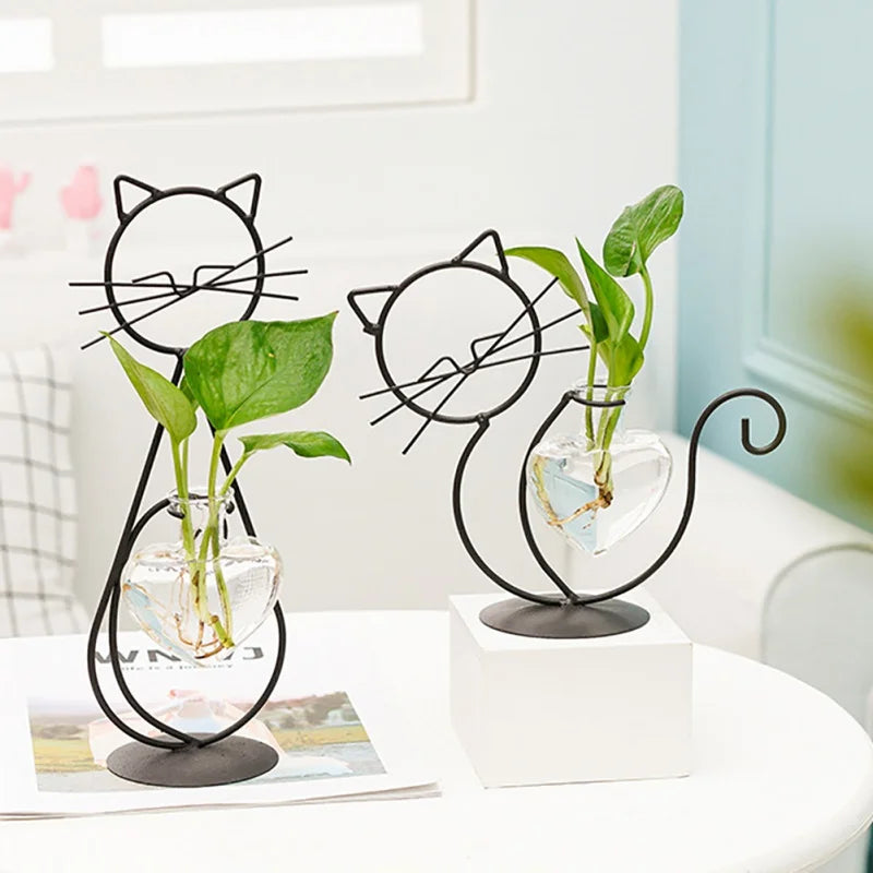 Sophia Hydroponic Glass Heart Vase - Onyx Decor