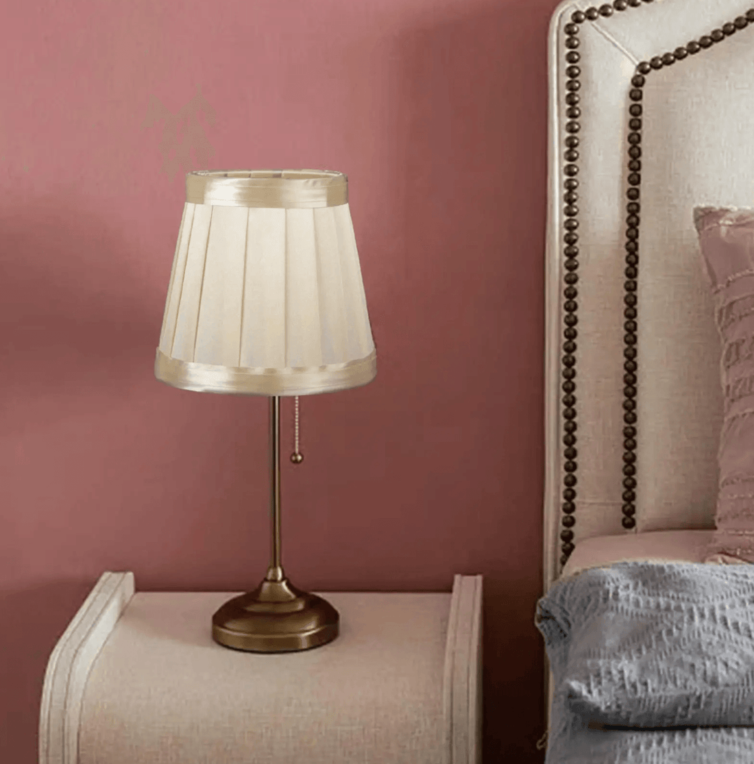 A Guide to Choosing the Perfect Lamp Shades for Your Home - Onyx Decor