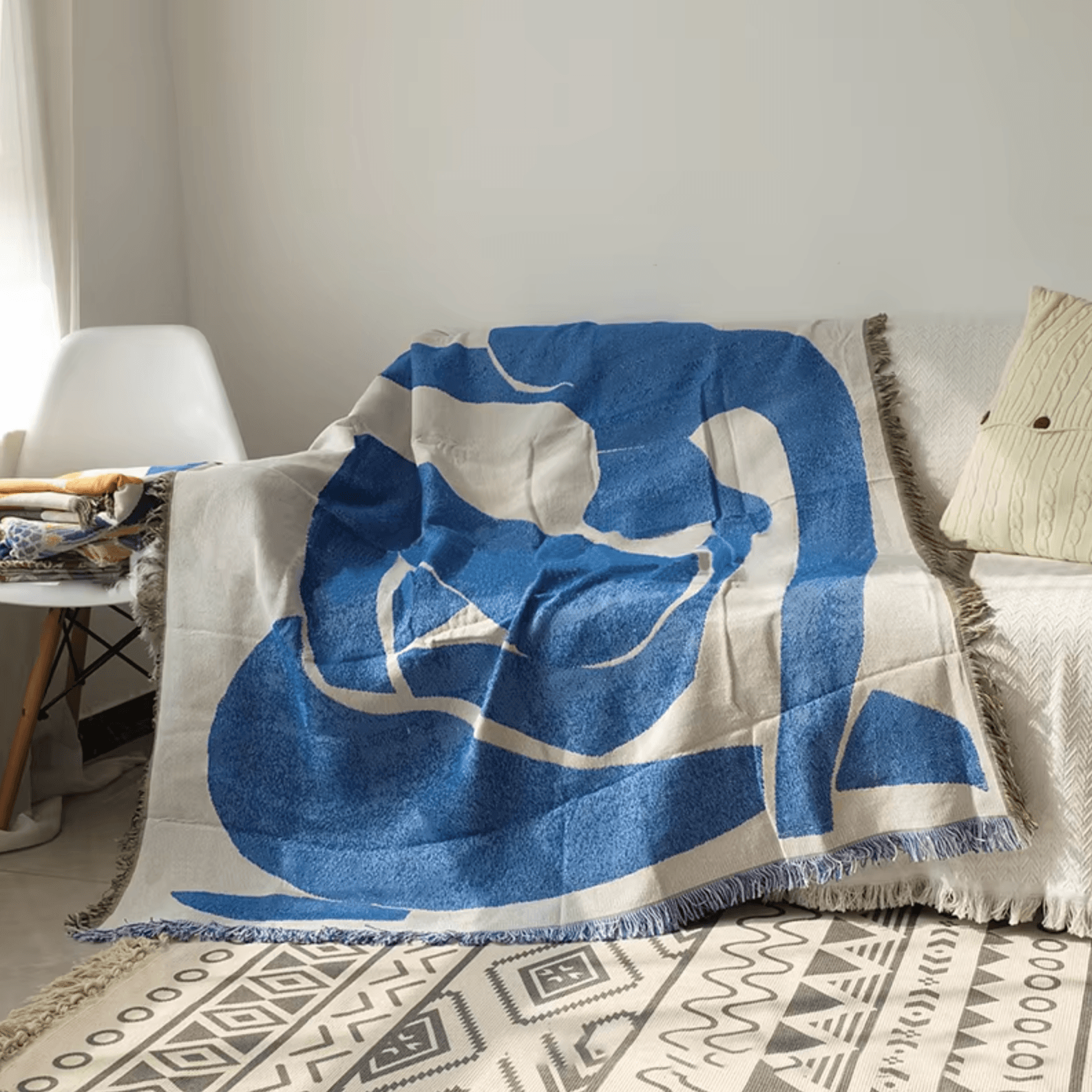 Azure Muse Woven Throw Blanket - Onyx Decor