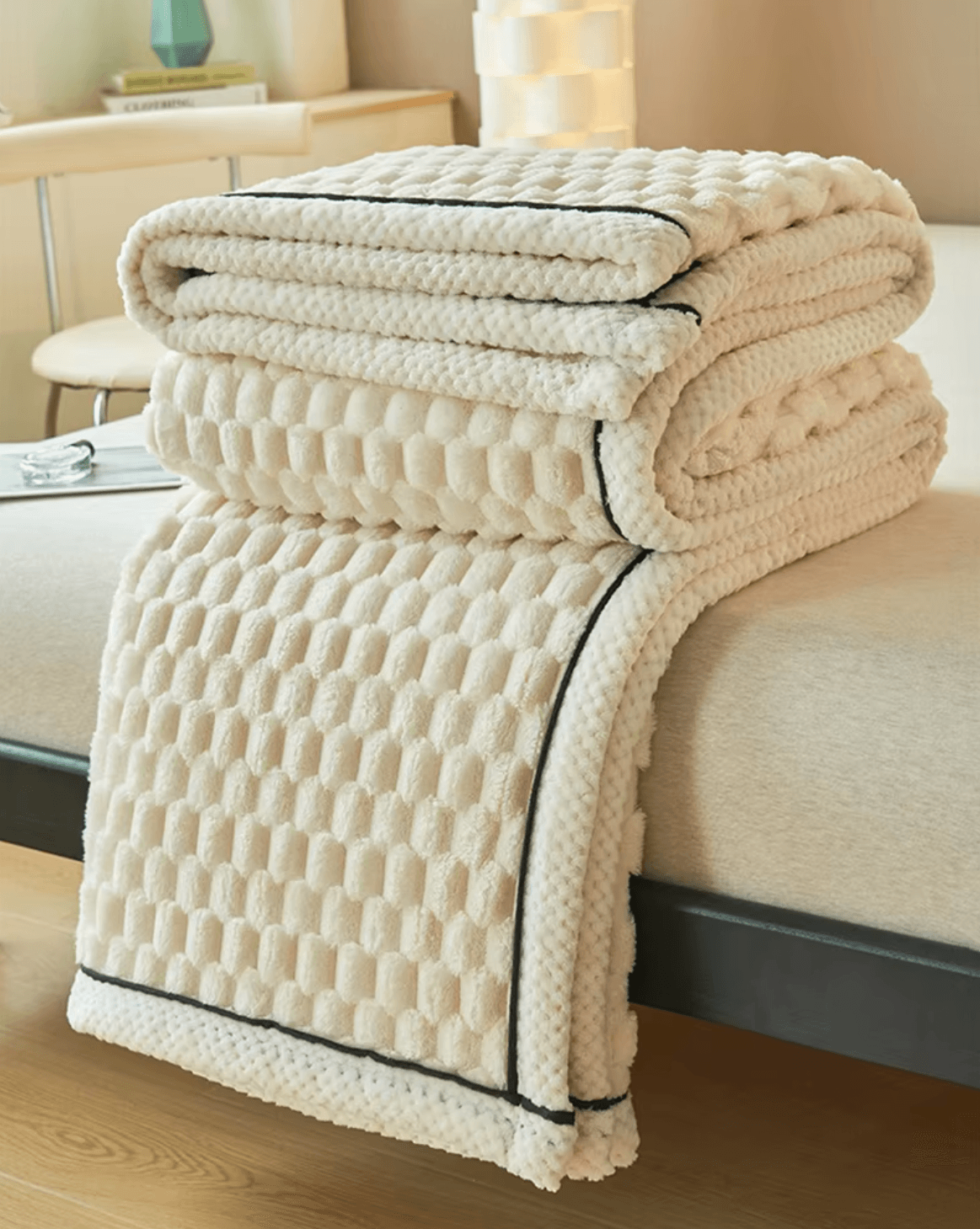 Caressa - Bubble-Knitted Throw Blanket - Onyx Decor