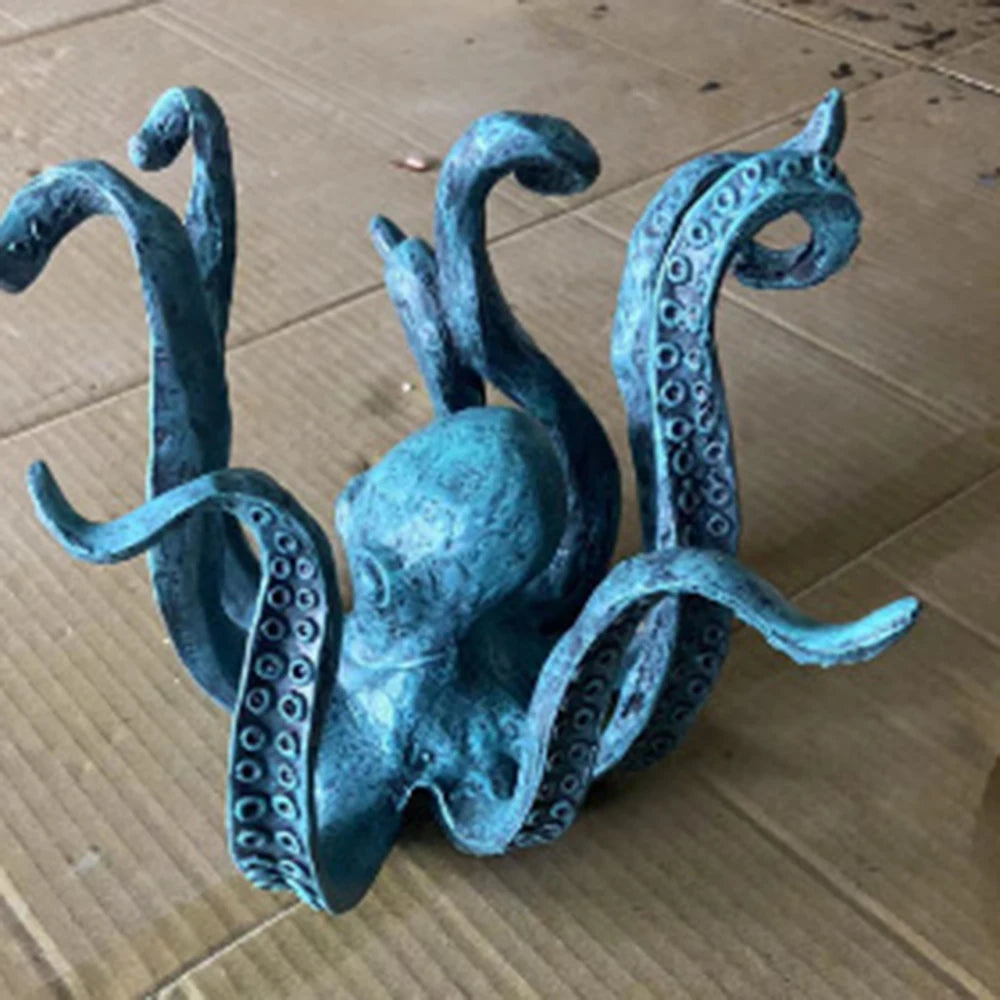 Octavia Resin Decorative Sculpture - Onyx Decor