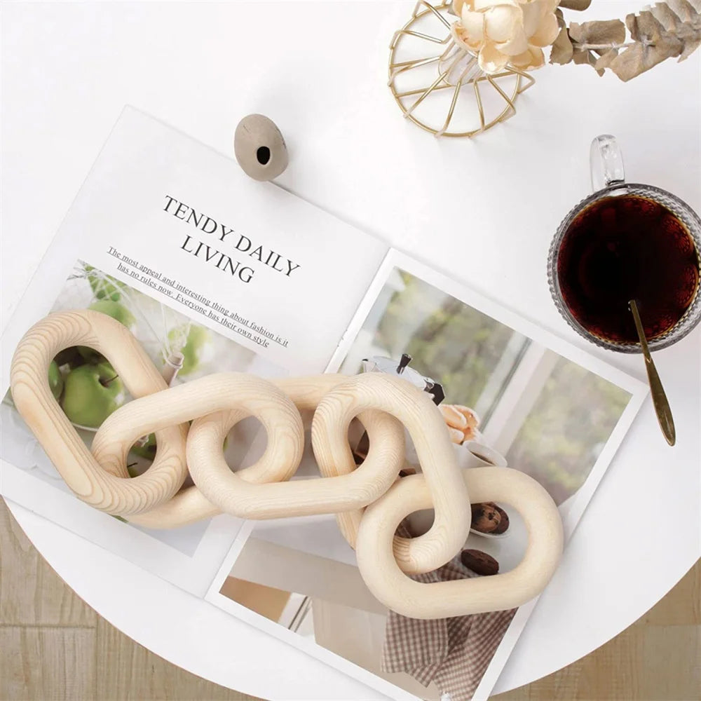 Raleigh Chain Link Sculpture - Onyx Decor