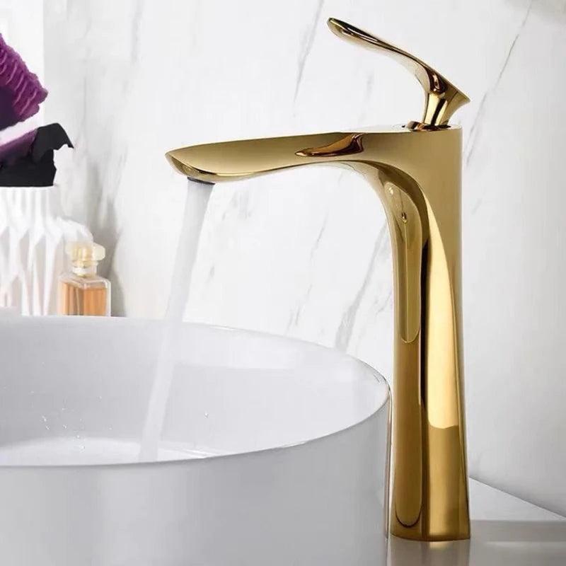 Theo - Luxury Golden Basin Faucet - Onyx Decor