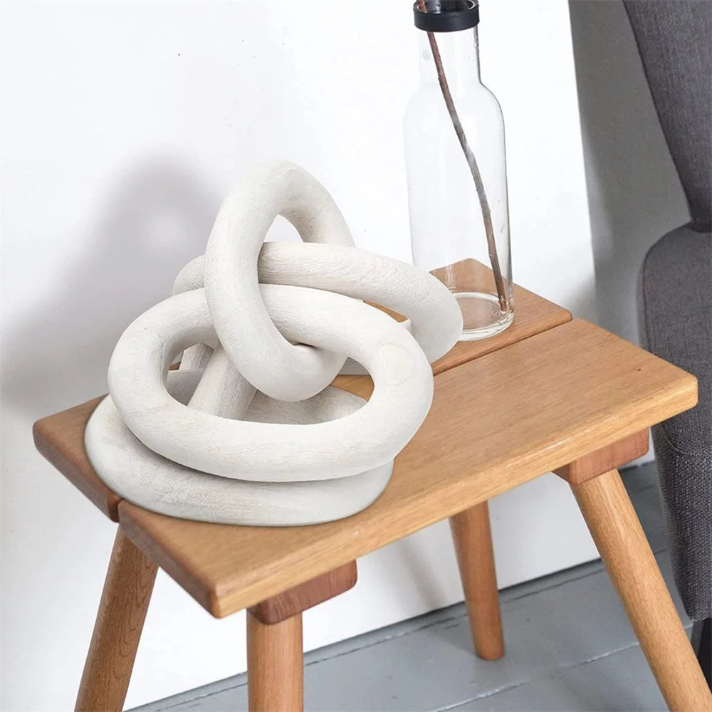 Raleigh Chain Link Sculpture - Onyx Decor