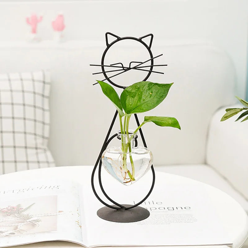 Sophia Hydroponic Glass Heart Vase - Onyx Decor