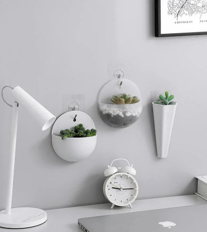 Zoe Hydroponic Wall Planter - Onyx Decor
