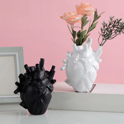 Vitalis Heart Table Vase - Onyx Decor