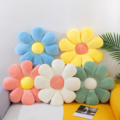 Daisy Flower Plush Throw Pillow - Onyx Decor