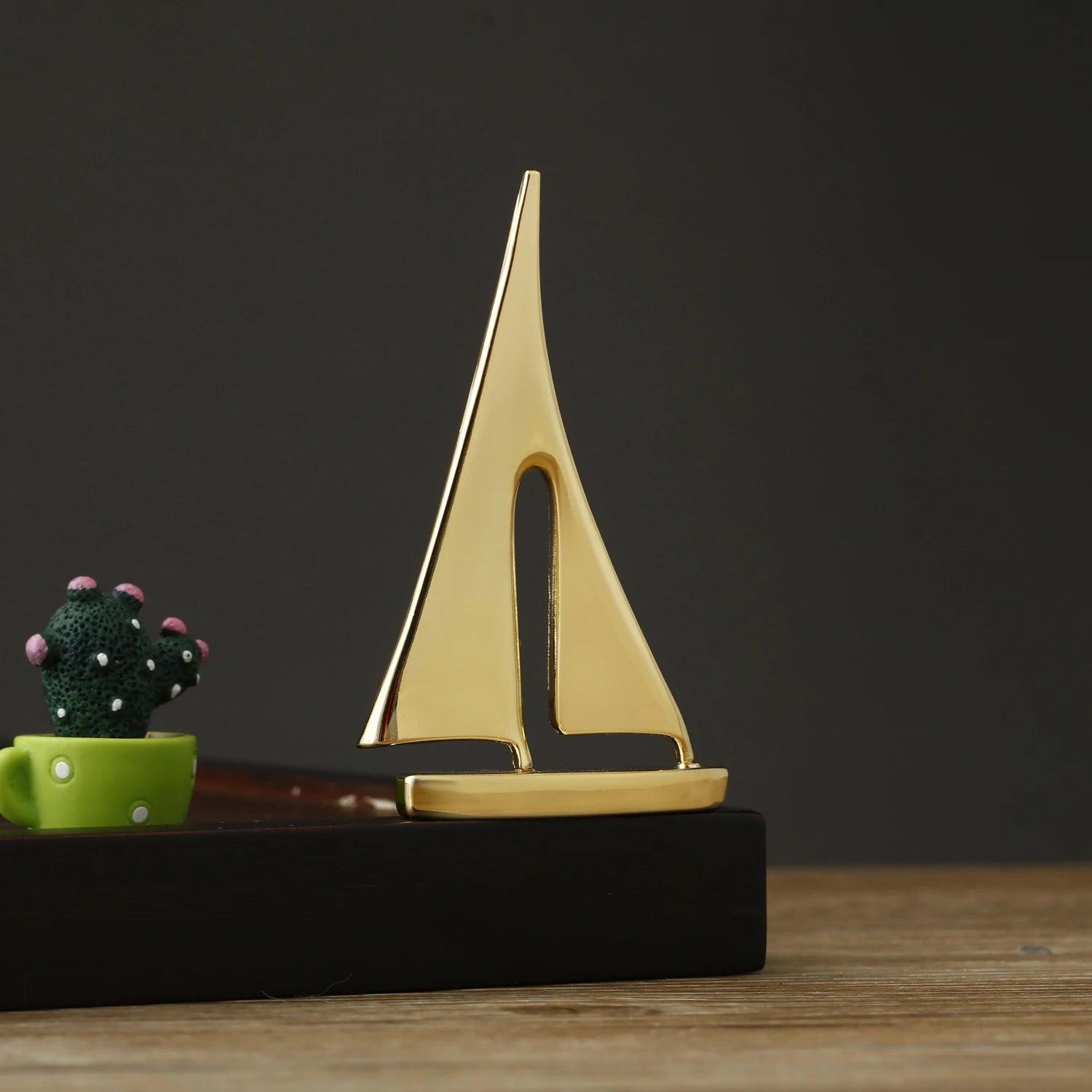 Kingston Nautica Sailboat Sculpture - Onyx Decor