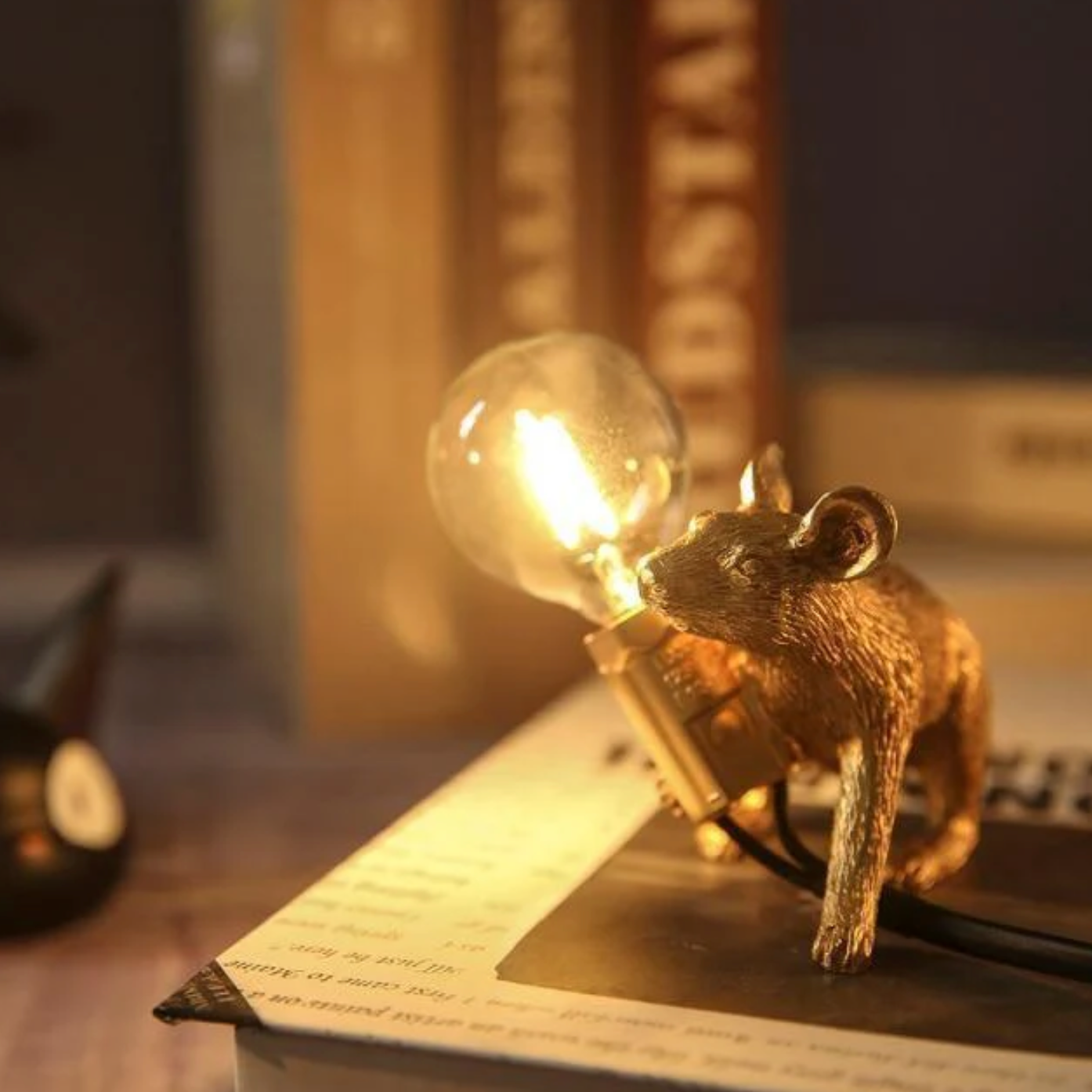 Luca Nordic LED Mice Lamp - Onyx Decor